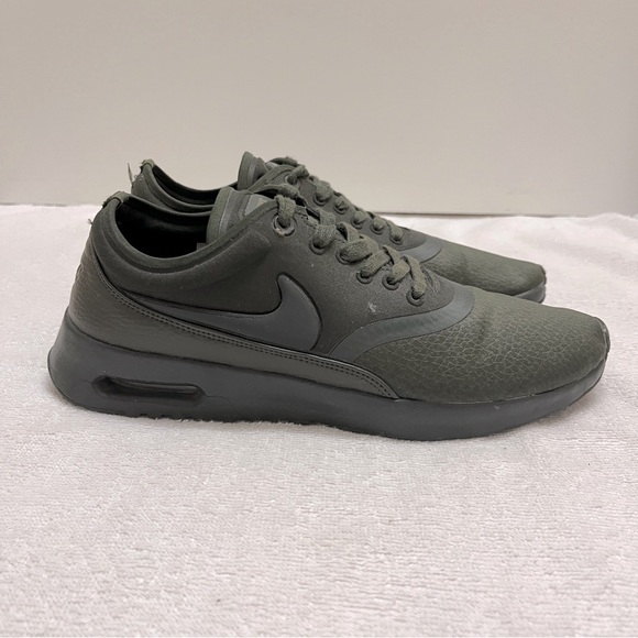 Nike Air Max Thea Ultra Green Rare Sneakers 7.5 Shoe - Picture 2 of 9
